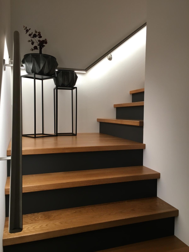 led-handrail-glow-illumination-lighting-niroxx-lux-glender